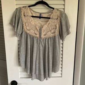 Free people lace t-shirt.  Small